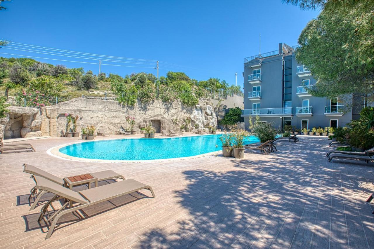 AEGEAN Apartments - Çeşme Extérieur photo